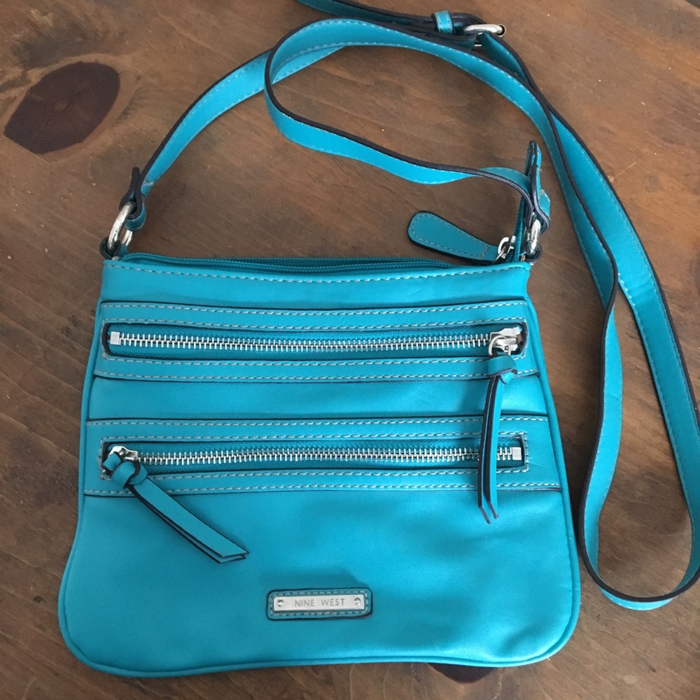 Nine West blue crossbody